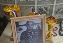 Установљен меморијални шаховски турнир „Живко Радивојевић“